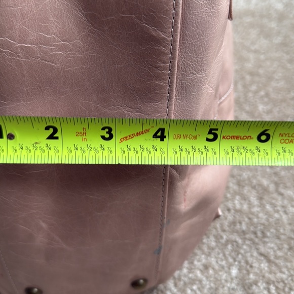 Ellington Light Warm Beige Leather Handbag - Picture 9 of 11